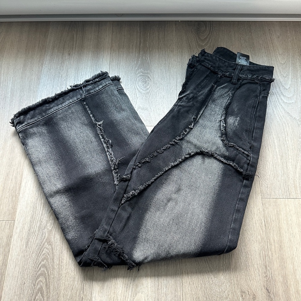 Nev studio Industry Washed Distress
Jeans size 25